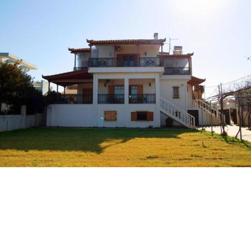 VILA ASSOS