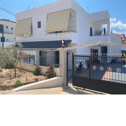 Vila Avni Likometi