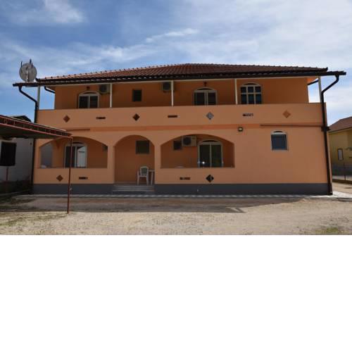 Vila Cattleya