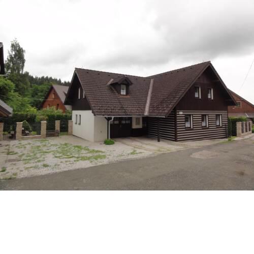 Vila Cerny Dul 259