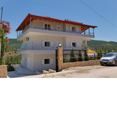 Vila Ervin Ksamil