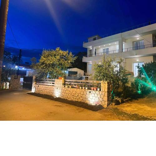 Vila Irdi1 Ksamil