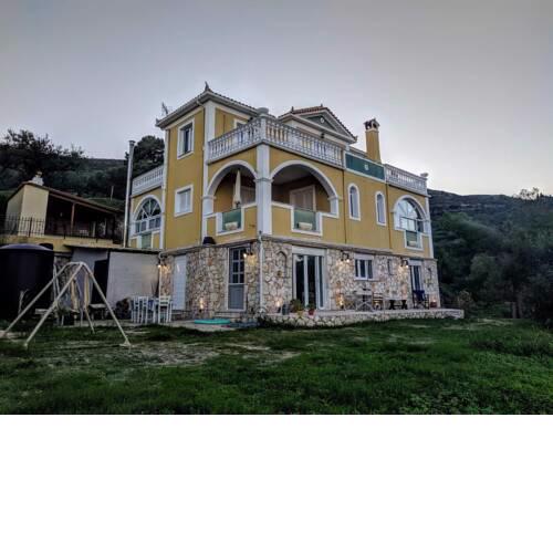 VILA KALIELAIA