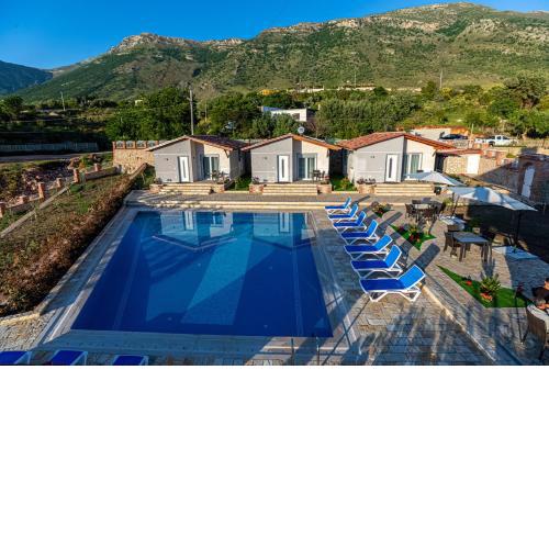 VILA LLANO