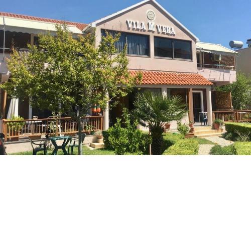 Vila M Vera Studios and Apartments