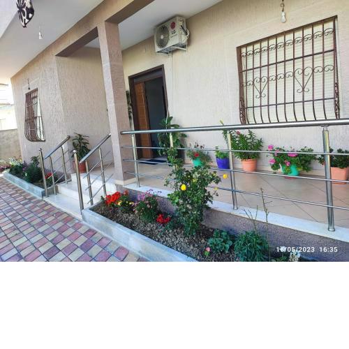 Vila megi-Rent Room