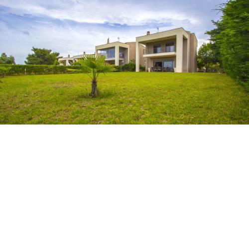 VILA NIKI