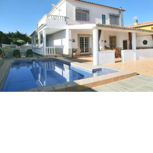 Villa - 4 Bedrooms with Pool and WiFi young people group not allowed - 04830