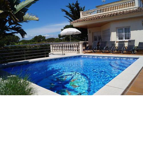 Villa - 4 Bedrooms with Pool, WiFi and Sea views young people group not allowed - 07933