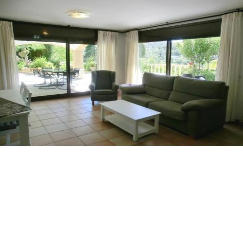 Villa - 4 Bedrooms with Pool young people group not allowed - 04649