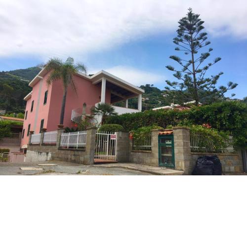 Villa 150mt From the sea