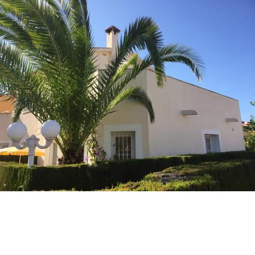 villa (3 bed and 2 bath) in the Oliva Nova Golf&Beach resort