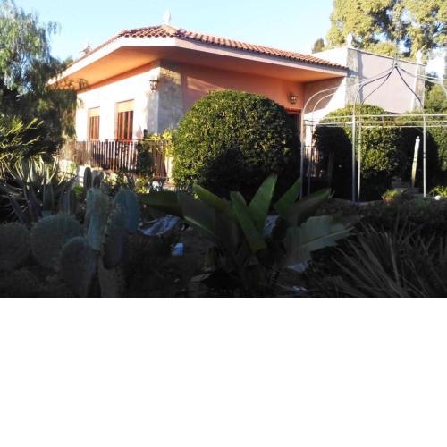 Villa a 300 metri mare. Terrazza/Gazebo/Barbecue