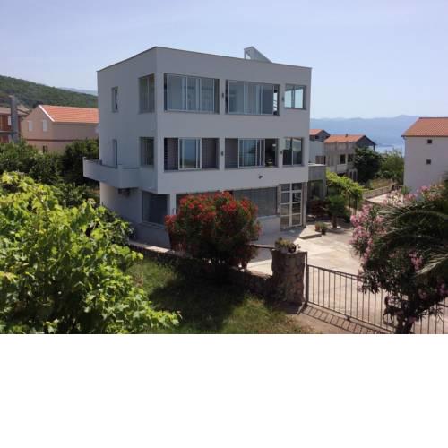 Villa Adria Apartments