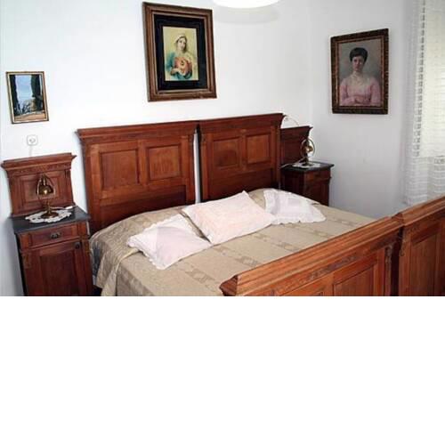 Villa Adriatica - 4 bedroom vacation house