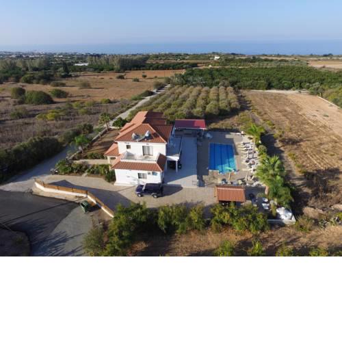 Villa Agias Paraskevis street