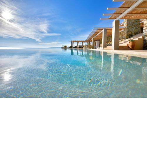 Villa Alabaster by Rocks Estates