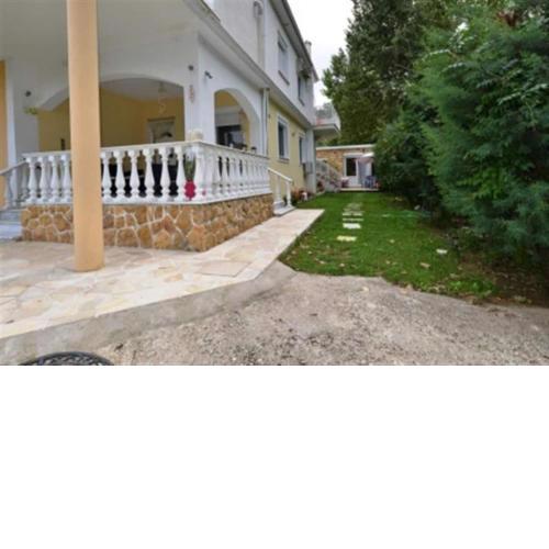 Villa Alekos