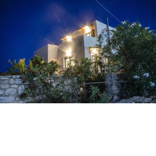 Villa Almyras Aura