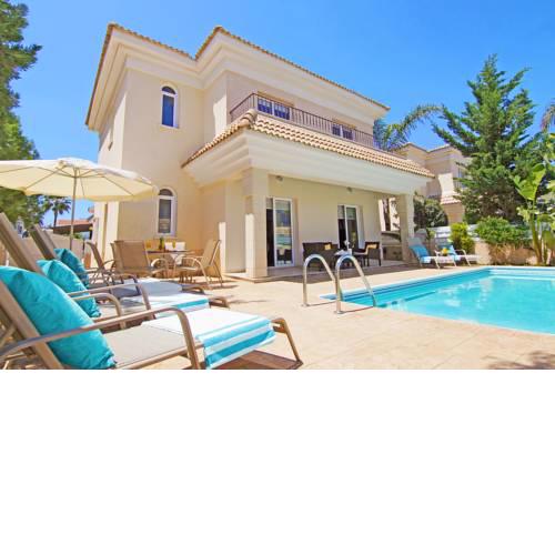 Villa Alyson