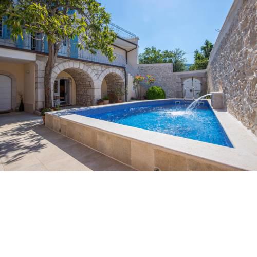 Villa Amina