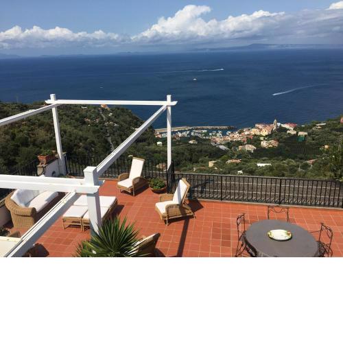 Villa Annunziata Sea view over the bay of Naples