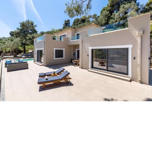 Villa Antigone Luxury Retreat