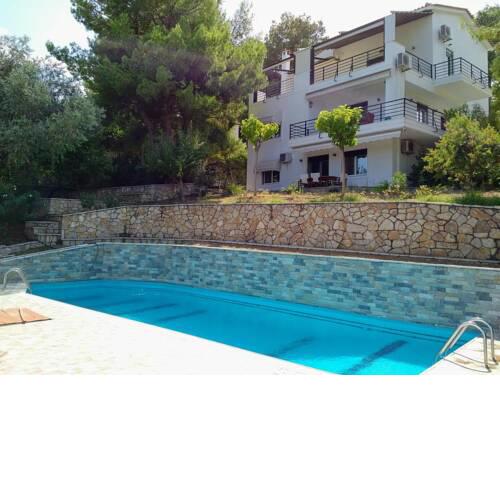 VILLA ANTIGONH