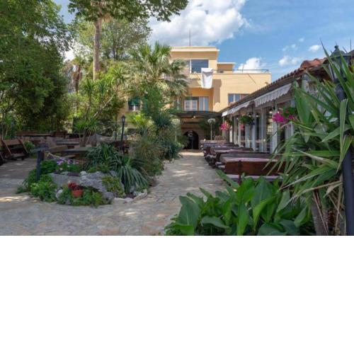 Villa Apartments Julca