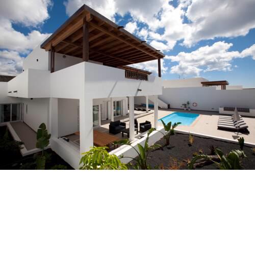 Villa Aqua