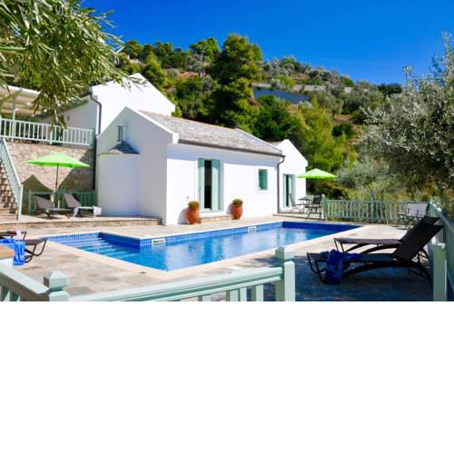 Villa Aquilo