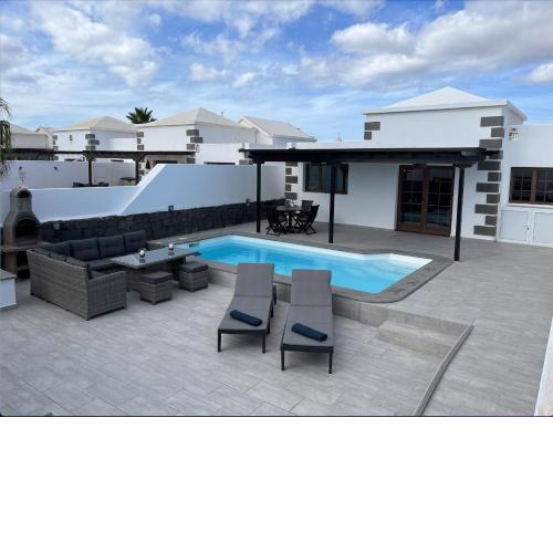 Villa Arabella - Parque Del Rey - Playa Blanca