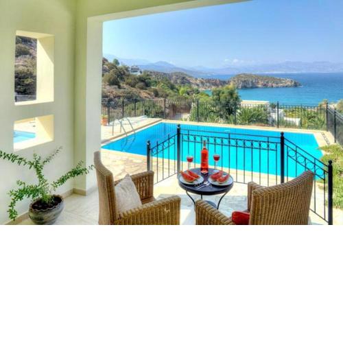 Villa Ares with private pool and a spectacular seaview