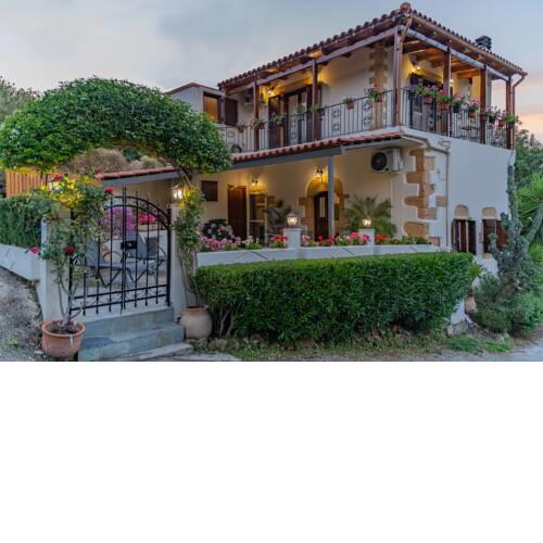 Villa Areti - Fairytale home in scenic Village