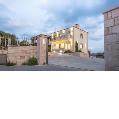 Villa Aria