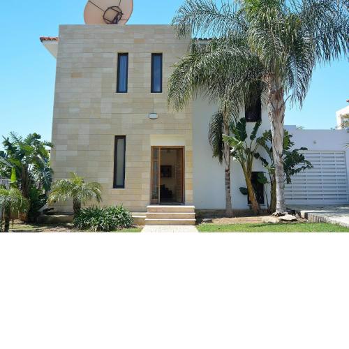 Villa Aris
