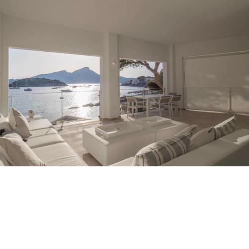 Villa ARLEQUIN · CASA ARLEQUIN - LUXURY BEACHFRONT VILLA