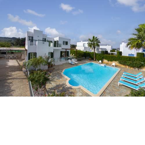 Villa Arya