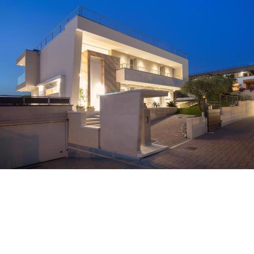 Villa Aurora-Holiday Home APT 1