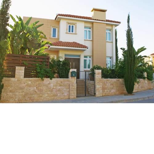 Villa Aurora