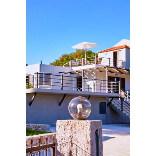Villa Aurora
