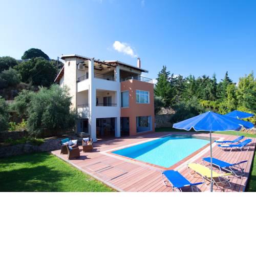 Villa Avra