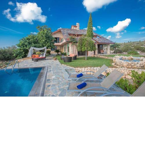 Villa Ayia Napa Foothills Exquisite 5BDR Ayia Napa Villa with Pool and Stunning Views