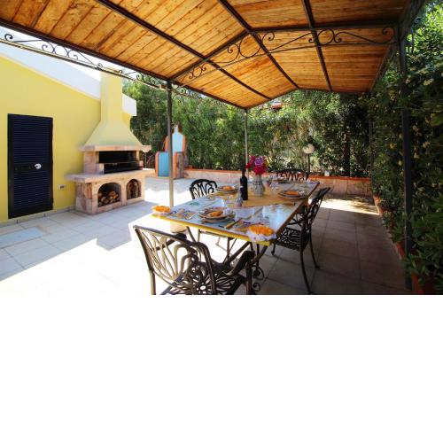 VILLA AZZURRA