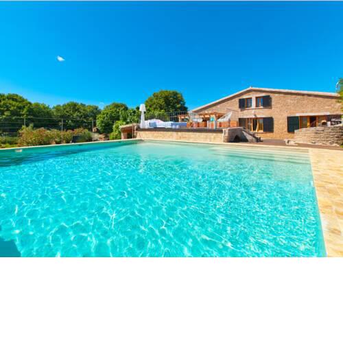 Villa Barcares Petit, piscina, jardines junto a playa en Alcudia