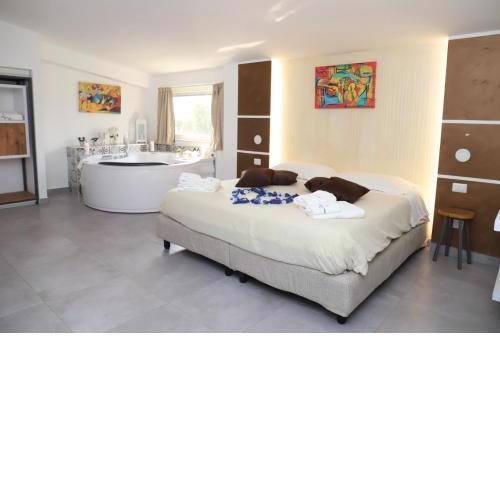 Villa Bautier Suite & Food