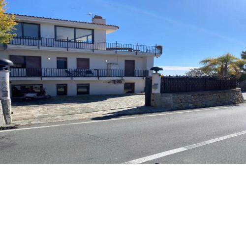 Villa Bellevue Ground Floor, First Floor and Second Floor - Happy Rentals