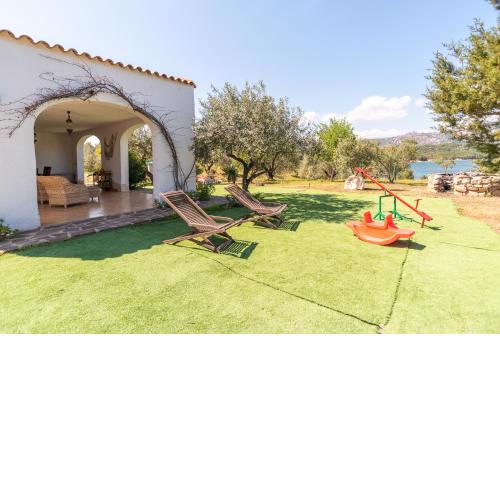 Villa Biderrosa