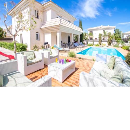 Villa Blue Water Bay 125