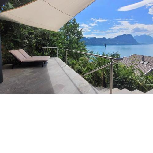 Villa Bootsmann mit spektakulärer Seesicht und Badeplatz